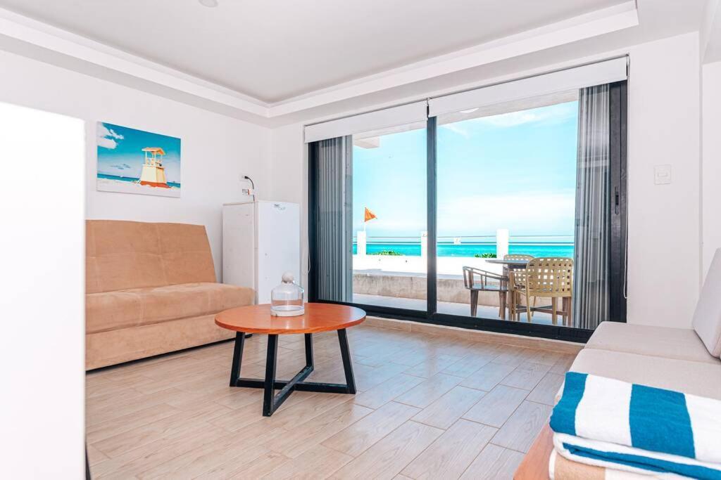 Marlin 108, A Pie De Playa, Albercas, Jacuzi, Ubicacion Inmejorable Cancún