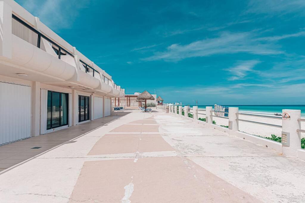 Marlin 108, A Pie De Playa, Albercas, Jacuzi, Ubicacion Inmejorable Villa Cancún